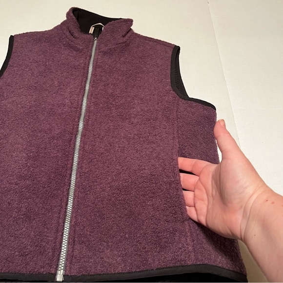 Woolrich Technowool Wool Full Zippered Vest Womens Size Medium Amethyst‎ Purple - Picture 7 of 9